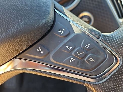 Used 2024 Chevrolet Malibu LT image 27