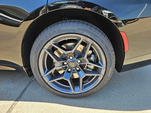 New 2026 Dodge Charger R/T AWD/4WD image 10