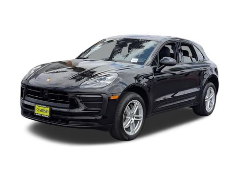 Used 2024 Porsche Macan AWD/4WD image 1