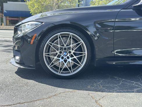 Used 2016 BMW M4 Coupe image 13