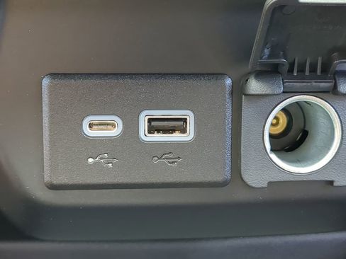 Used 2021 GMC Sierra 1500 AT4 AWD/4WD image 19