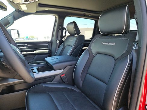 New 2026 RAM 1500 Laramie w/ Laramie Southwest Edition AWD/4WD image 12