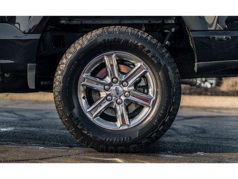 Used 2025 Ford F150 XLT w/ Equipment Group 301A Standard image 5