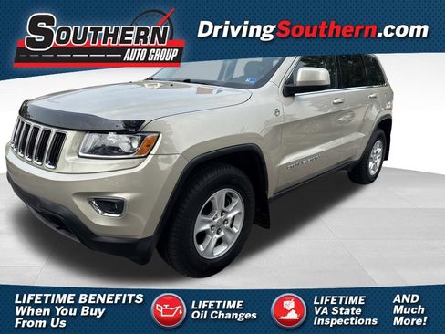 Used 2014 Jeep Grand Cherokee Laredo w/ Security & Convenience Group AWD/4WD image 1