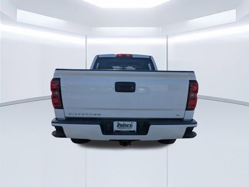 Used 2018 Chevrolet Silverado 1500 LT w/ All Star Edition image 5