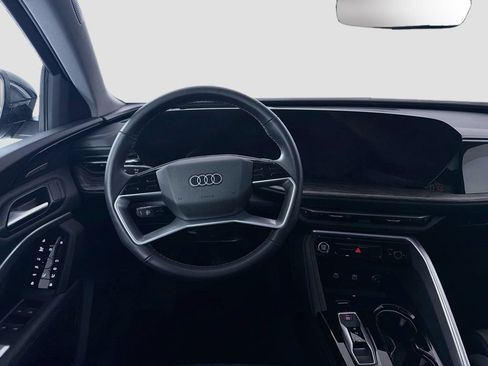 Used 2025 Audi Q5 Premium Plus AWD/4WD image 24