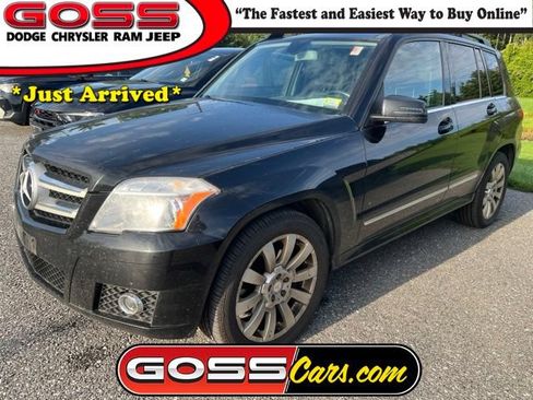 Used 2011 Mercedes-Benz GLK 350 4MATIC image 1