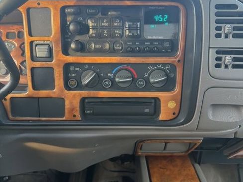 Used 1997 GMC Sierra 3500 4x4 Crew Cab w/ Marketing Option Pkg 3 image 12