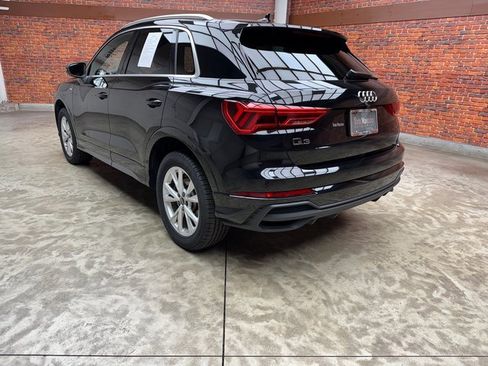 Used 2024 Audi Q3 2.0T Premium image 3