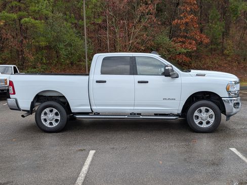 Used 2024 RAM 2500 Big Horn w/ Bed Utility Group image 10