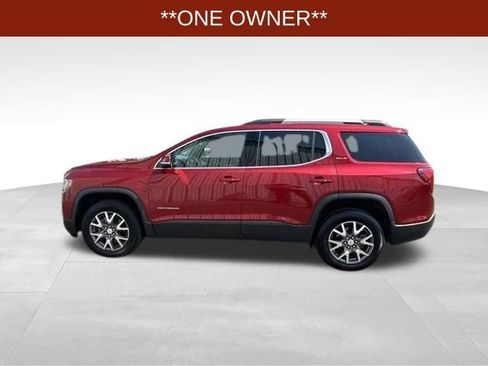 Used 2023 GMC Acadia SLE w/ Driver Convenience Package FWD image 4