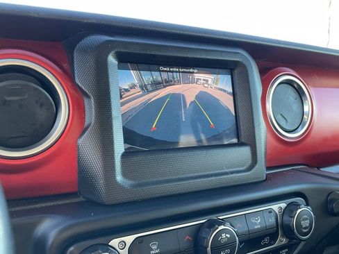 Used 2020 Jeep Wrangler Unlimited Rubicon image 14