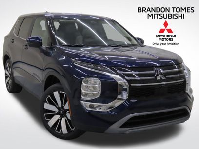 New 2025 Mitsubishi Outlander SE