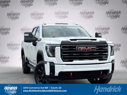 Used 2025 GMC Sierra 2500 AT4 w/ AT4 Premium Plus Package