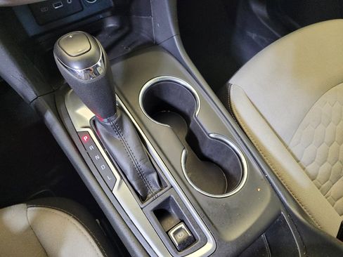 Used 2019 Chevrolet Equinox LS FWD image 26