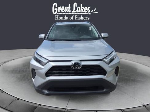 Used 2025 Toyota RAV4 XLE AWD/4WD image 8