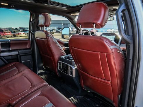 Used 2022 Ford F250 Platinum w/ FX4 Off-Road Package image 20