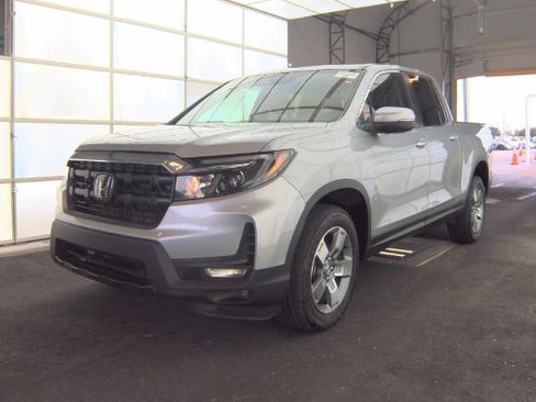 Used 2025 Honda Ridgeline RTL image 1