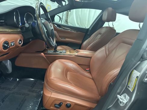Used 2018 Maserati Quattroporte S image 19