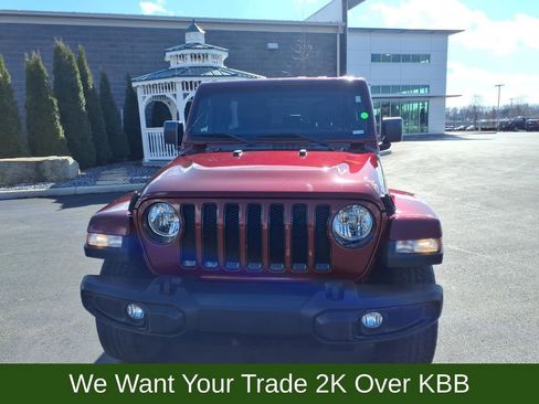 Used 2021 Jeep Wrangler Unlimited Sahara image 9
