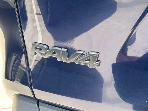 Used 2025 Toyota RAV4 XLE Premium FWD image 13