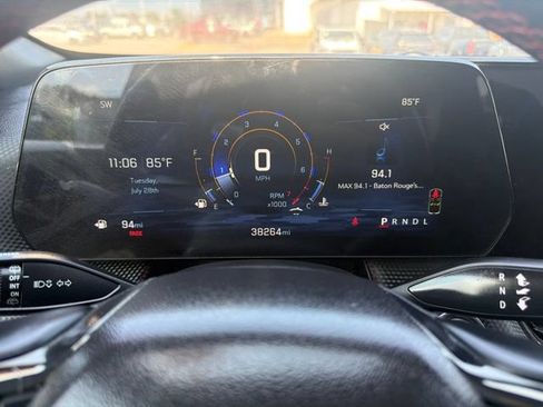 Used 2025 Chevrolet Equinox RS w/ Convenience Package III FWD image 29