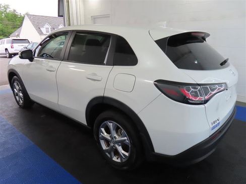 Used 2024 Honda HR-V LX image 10