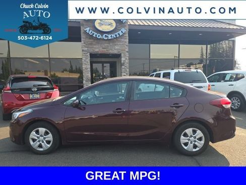 Used 2017 Kia Forte LX w/ LX Popular Package FWD image 1