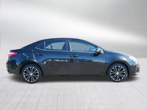 Used 2015 Toyota Corolla S image 8