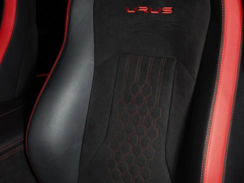 Used 2023 Lamborghini Urus S image 47