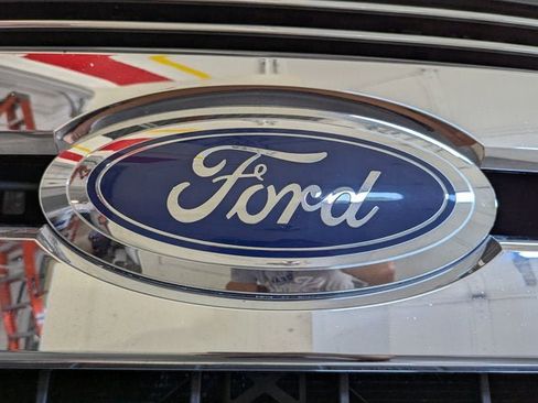 Used 2017 Ford F350 Lariat image 51