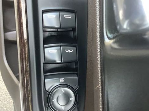 Used 2021 GMC Sierra 1500 SLE image 28