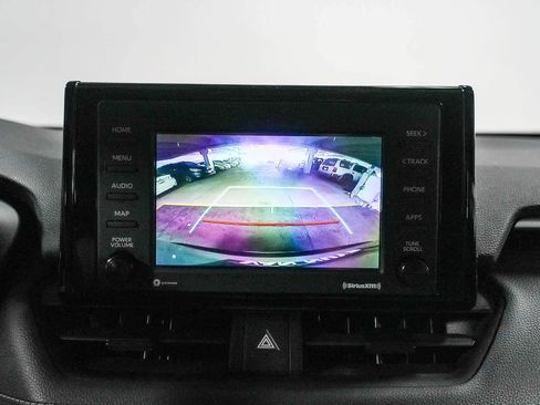 Certified 2021 Toyota RAV4 LE AWD/4WD image 24