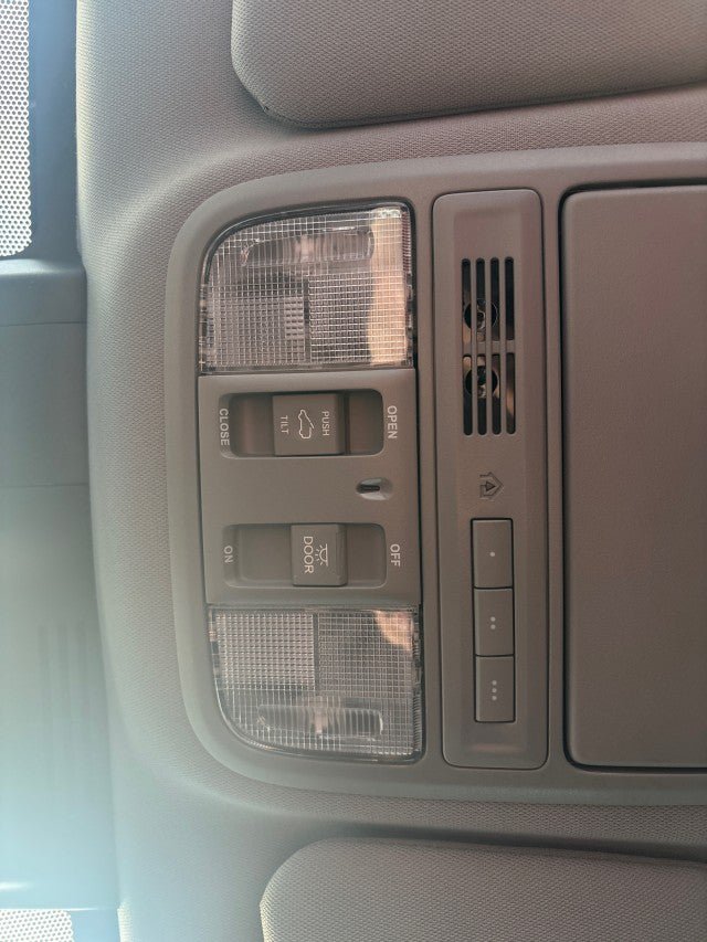 Used 2022 Honda CR-V Touring image 30