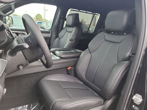 New 2026 Jeep Grand Wagoneer Limited image 19