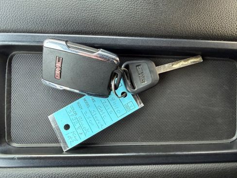 Used 2015 GMC Sierra 2500 SLT image 42