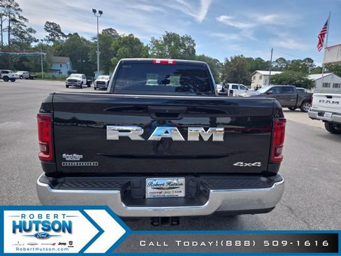 Used 2026 RAM 2500 Big Horn AWD/4WD image 7