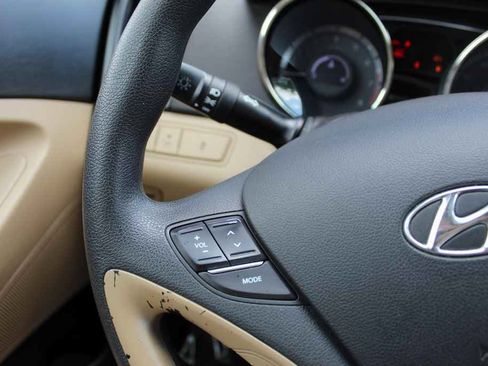 Used 2013 Hyundai Sonata GLS FWD image 14