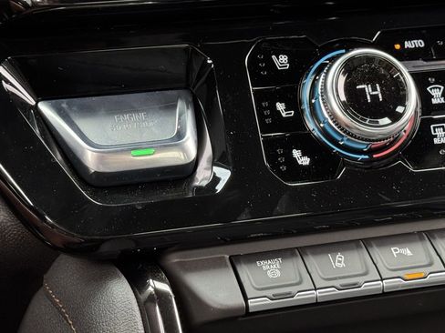 New 2026 GMC Sierra 2500 AT4 w/ AT4 Premium Plus Package image 17