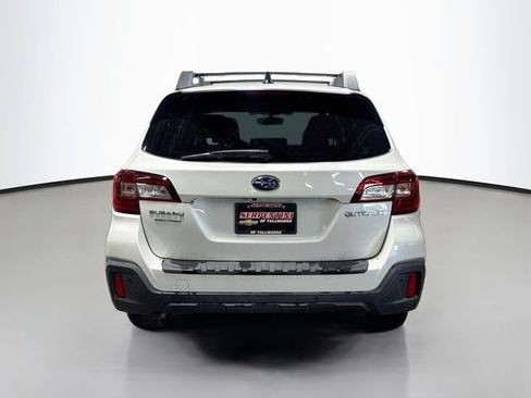Used 2018 Subaru Outback 2.5i Limited AWD/4WD image 7