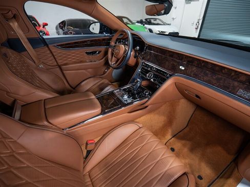 Used 2020 Bentley Flying Spur W12 w/ First Edition Specification AWD/4WD image 35