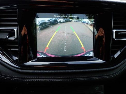 Used 2022 Dodge Durango SXT AWD/4WD image 17