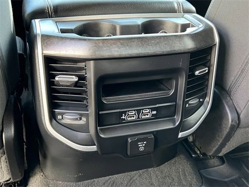 Used 2019 RAM 1500 Big Horn image 37