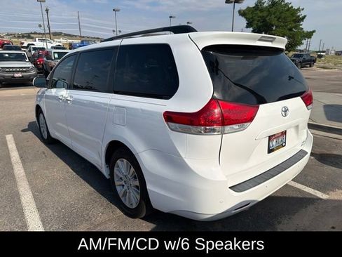 Used 2013 Toyota Sienna XLE w/ Entertainment Pkg AWD/4WD image 6