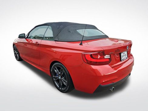 Used 2016 BMW M235i xDrive Convertible AWD/4WD image 3