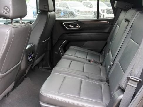 Used 2024 Chevrolet Tahoe LT AWD/4WD image 17
