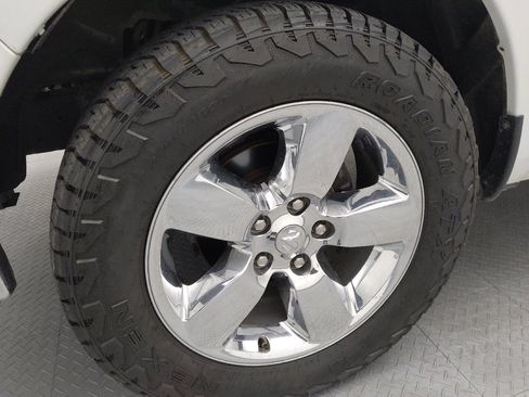 Used 2019 RAM 1500 Tradesman w/ Chrome Plus Package RWD image 31