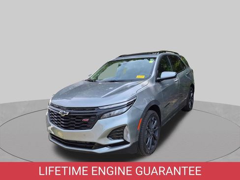 Used 2024 Chevrolet Equinox RS AWD/4WD image 4