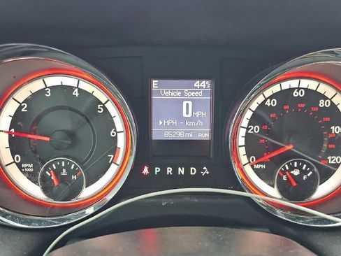 Used 2019 Dodge Grand Caravan GT image 10