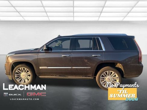 Used 2016 Cadillac Escalade Premium image 8